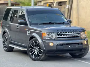 Land Rover Discovery 2009 Gray