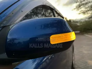 Toyota Sienta 2006 Blue