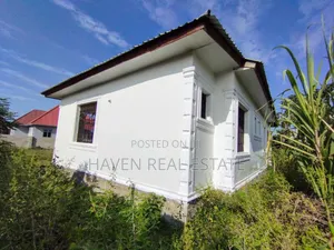 3bdrm House in Msongola for sale