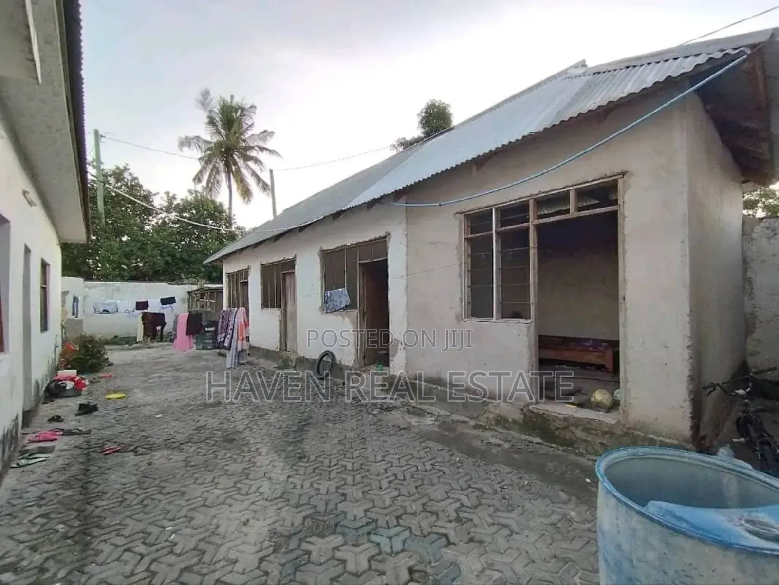 8bdrm House in Kipawa for sale