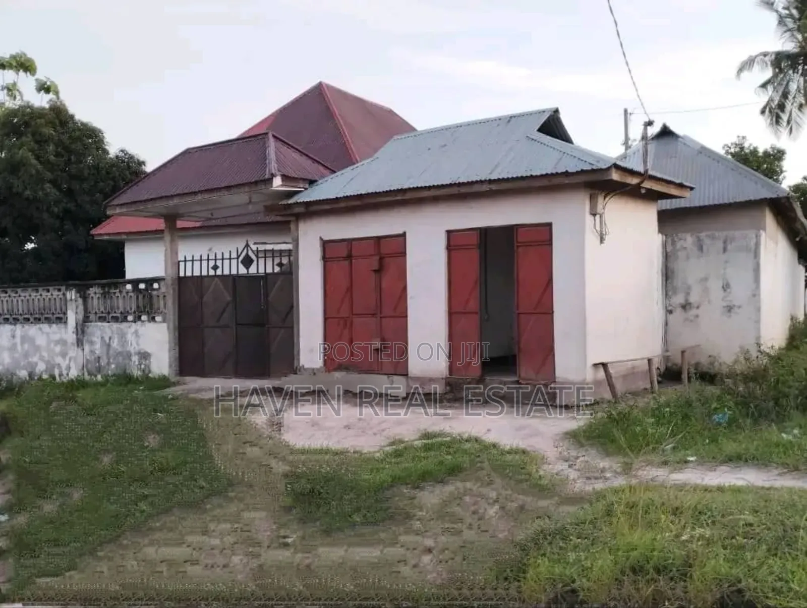 8bdrm House in Kipawa for sale