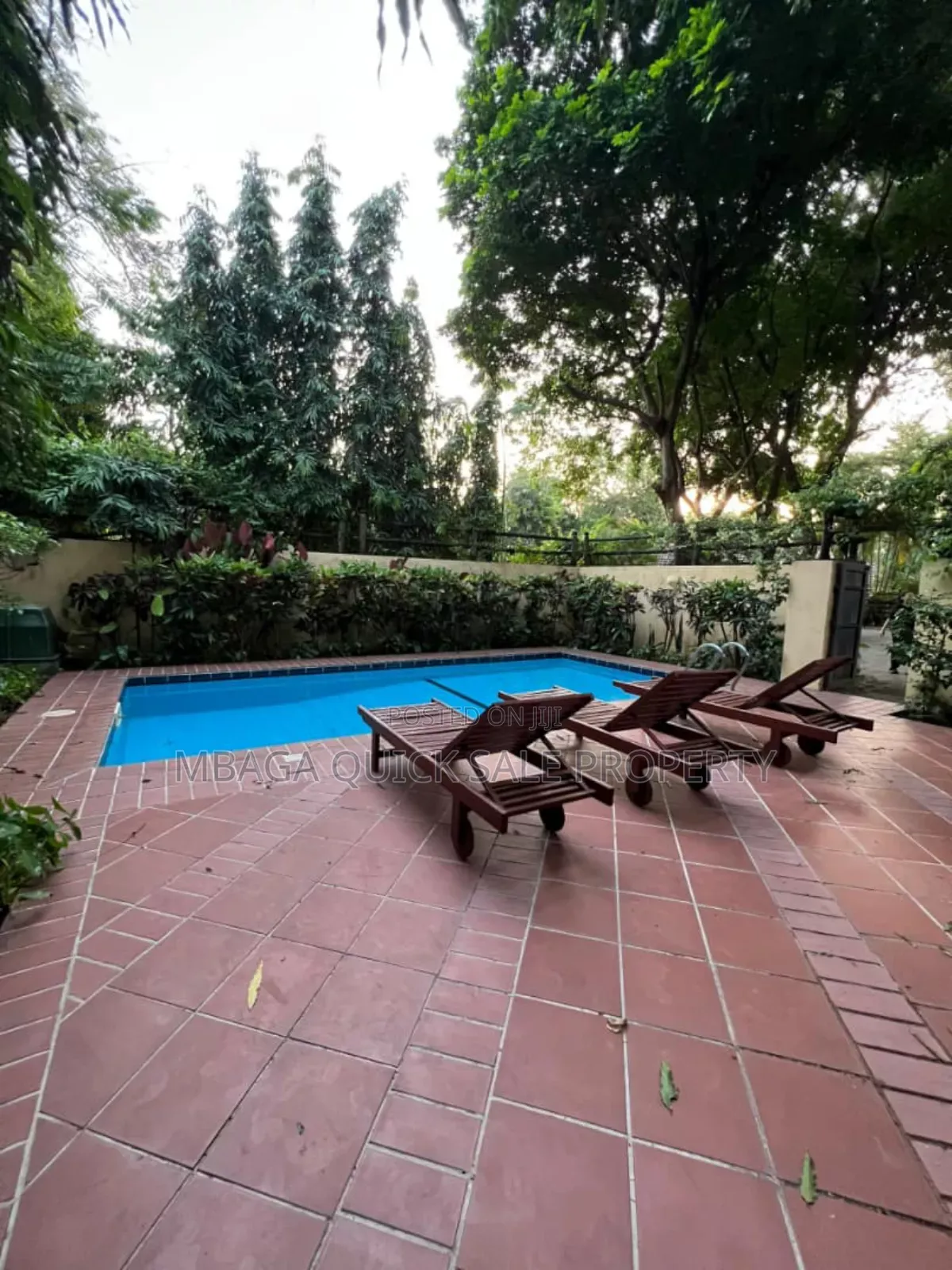 Furnished 4bdrm House in Oyster Vay for rent