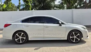 Subaru Legacy 2014 White