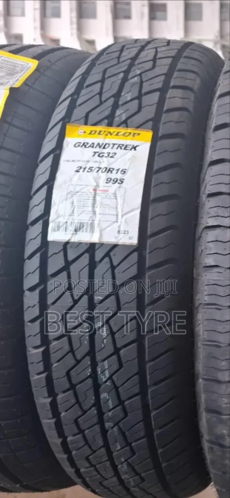 215/70r16 Dunlop Tyre