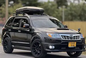 Subaru Forester 2012 Black