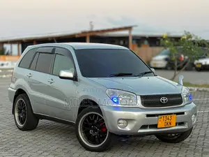 Toyota RAV4 2006 Silver