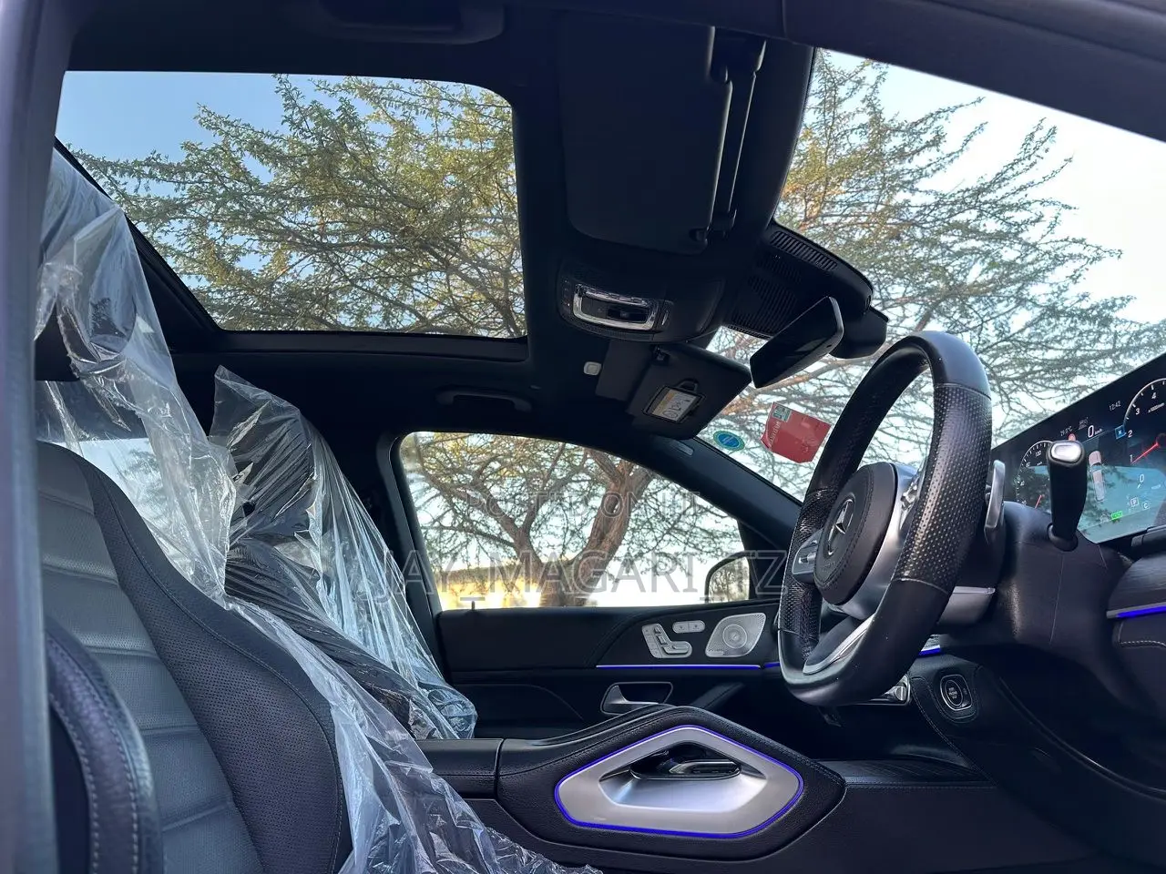 Mercedes-Benz VS680L Maybach 2022 Gray