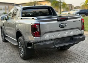 Ford Ranger Wildtrak 2024 Gray