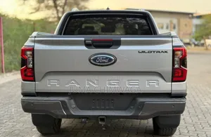 Ford Ranger Wildtrak 2024 Gray