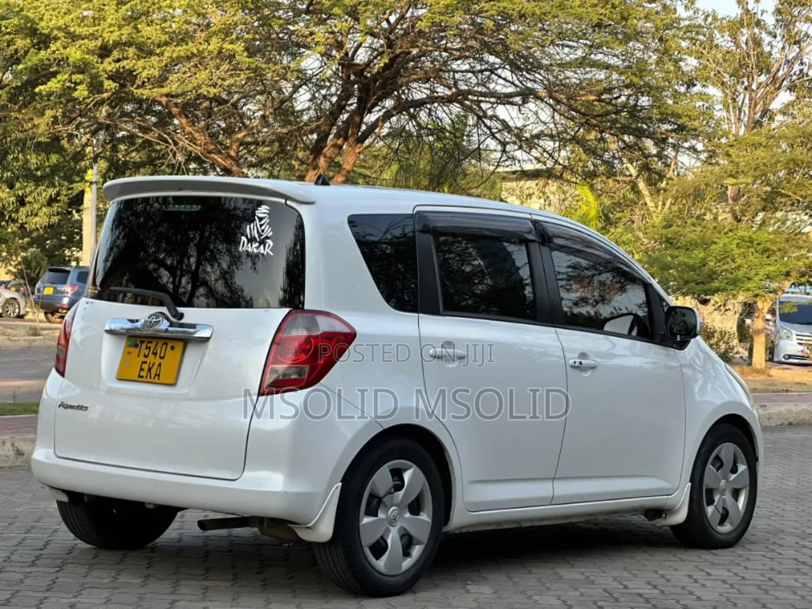 Toyota Ractis 2007 White