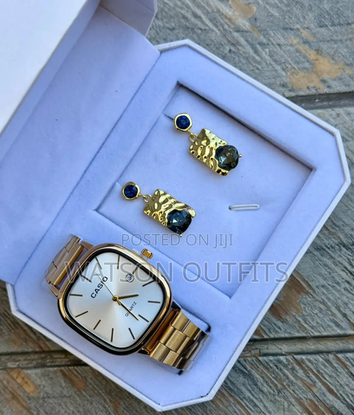 Beautifully Fancy Ladies or Women's Watches Set