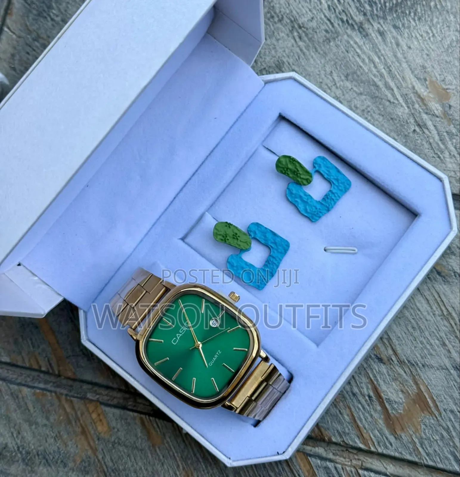 Beautifully Fancy Ladies or Women's Watches Set