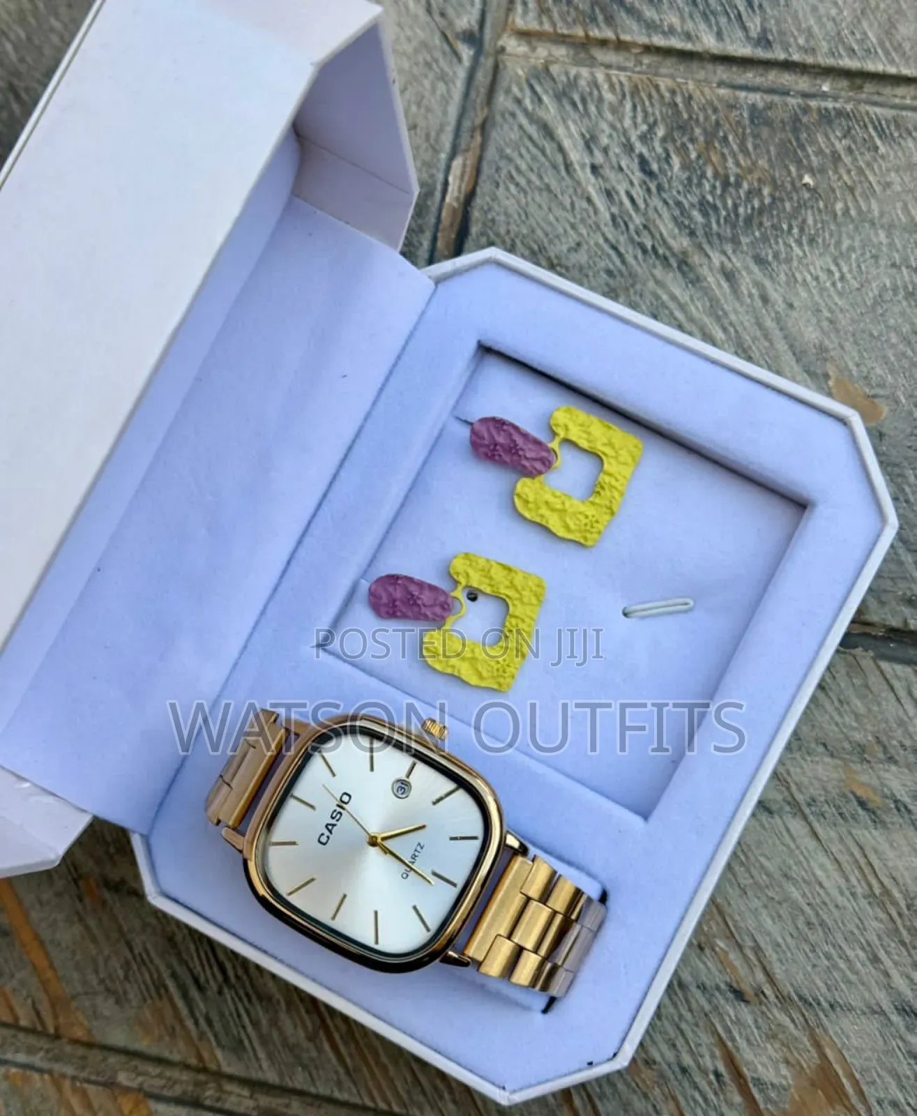 Beautifully Fancy Ladies or Women's Watches Set