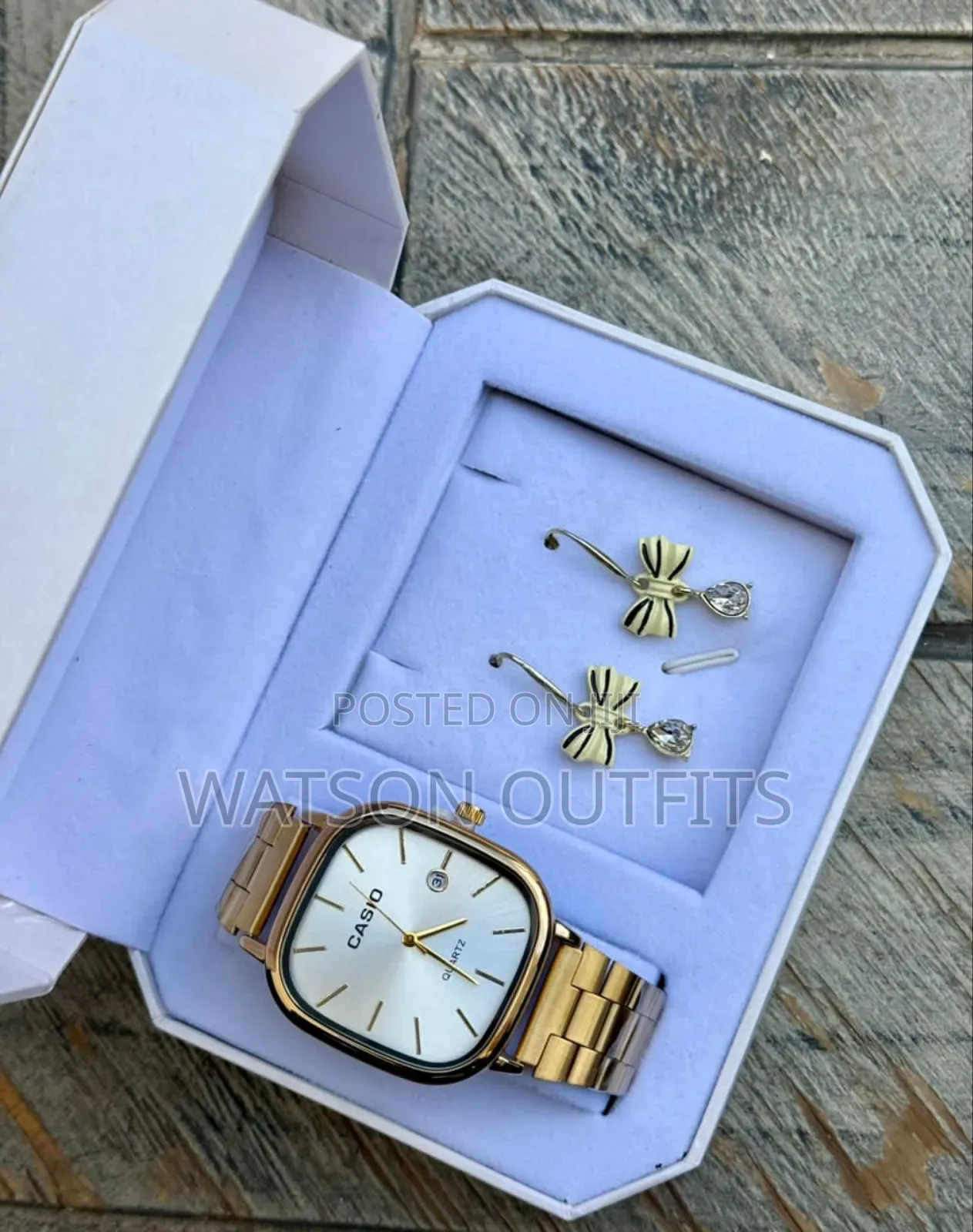 Beautifully Fancy Ladies or Women's Watches Set