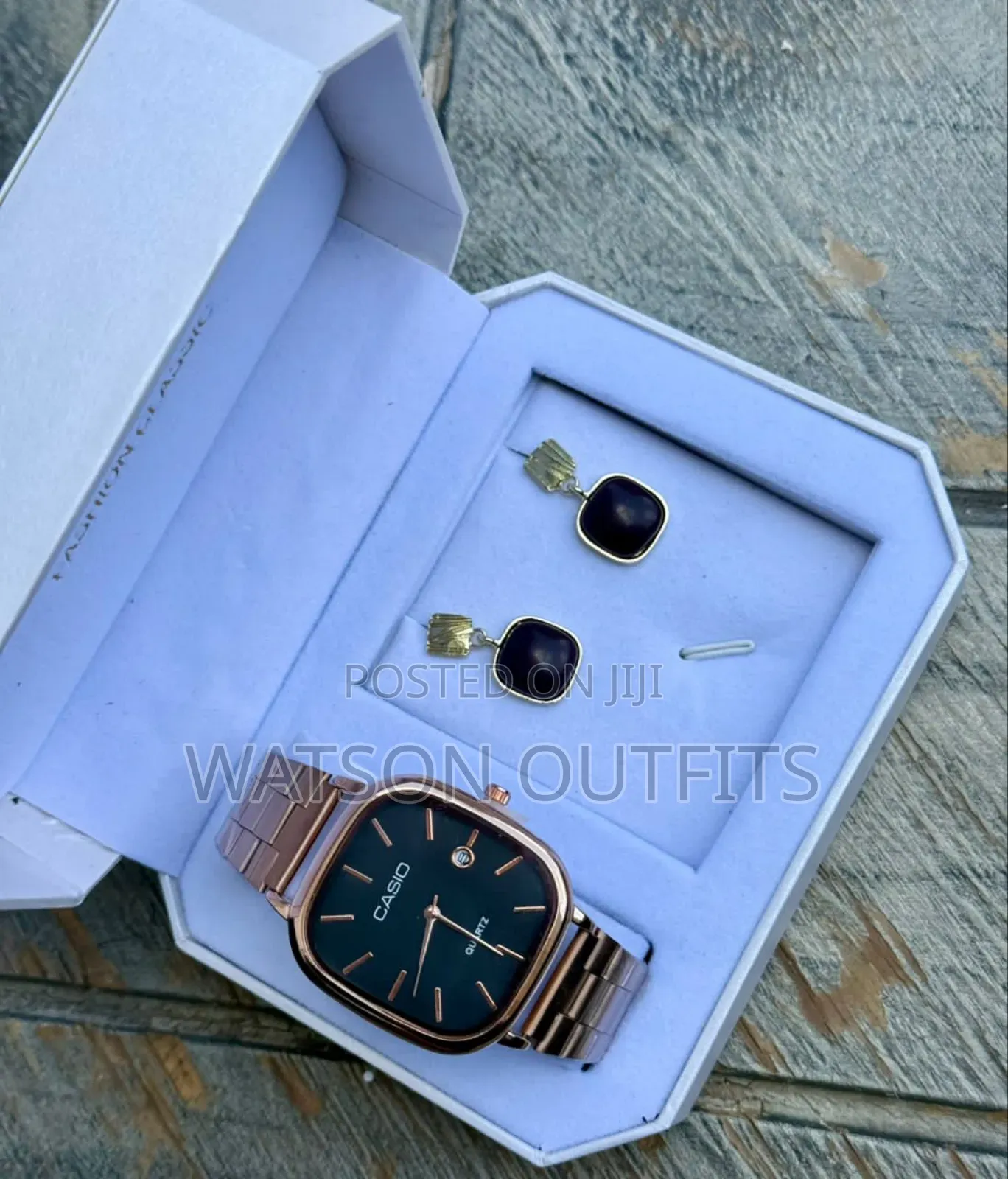 Beautifully Fancy Ladies or Women's Watches Set