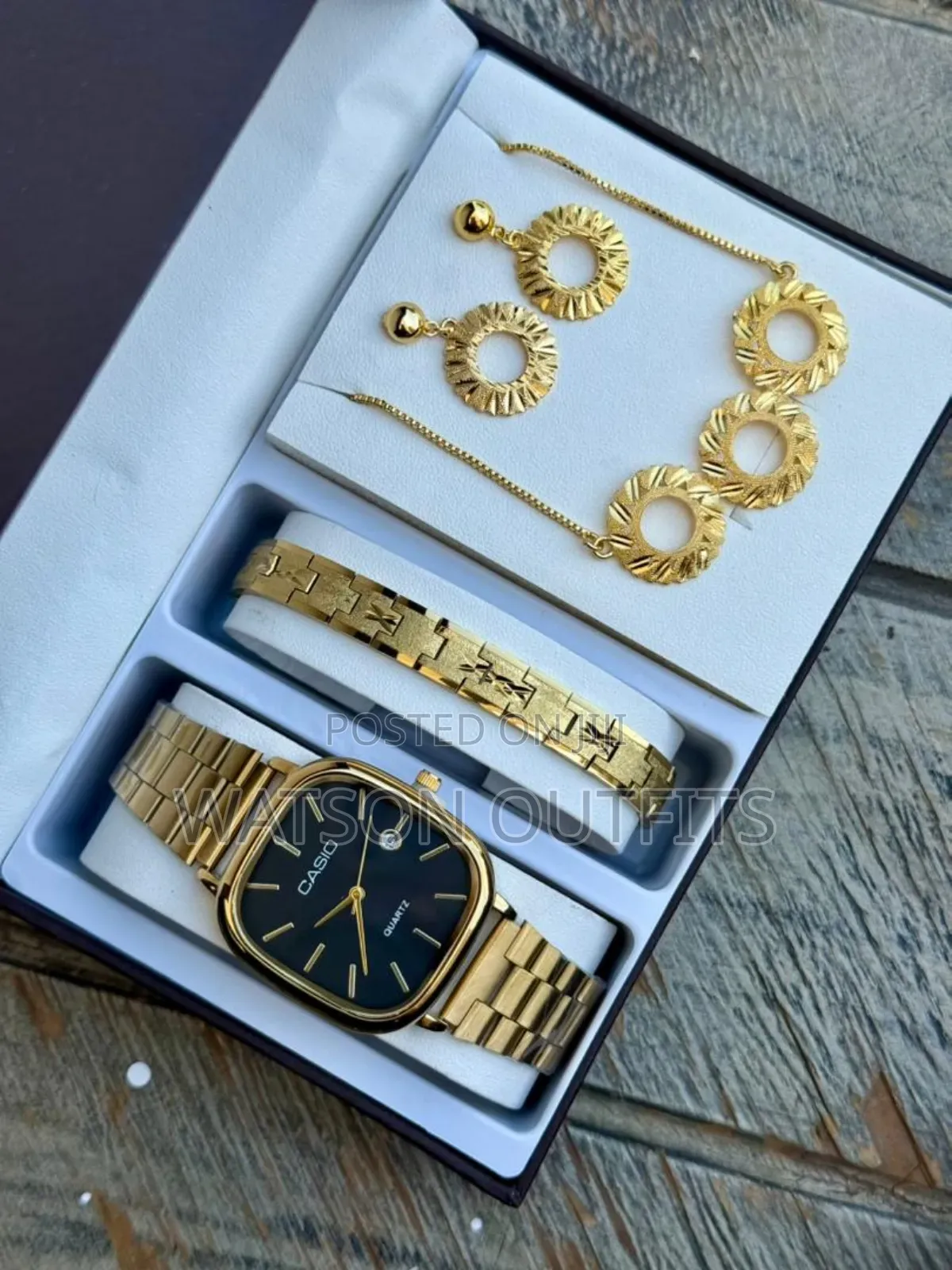 Totally and Completely Exceptional Men's and Women's Watches