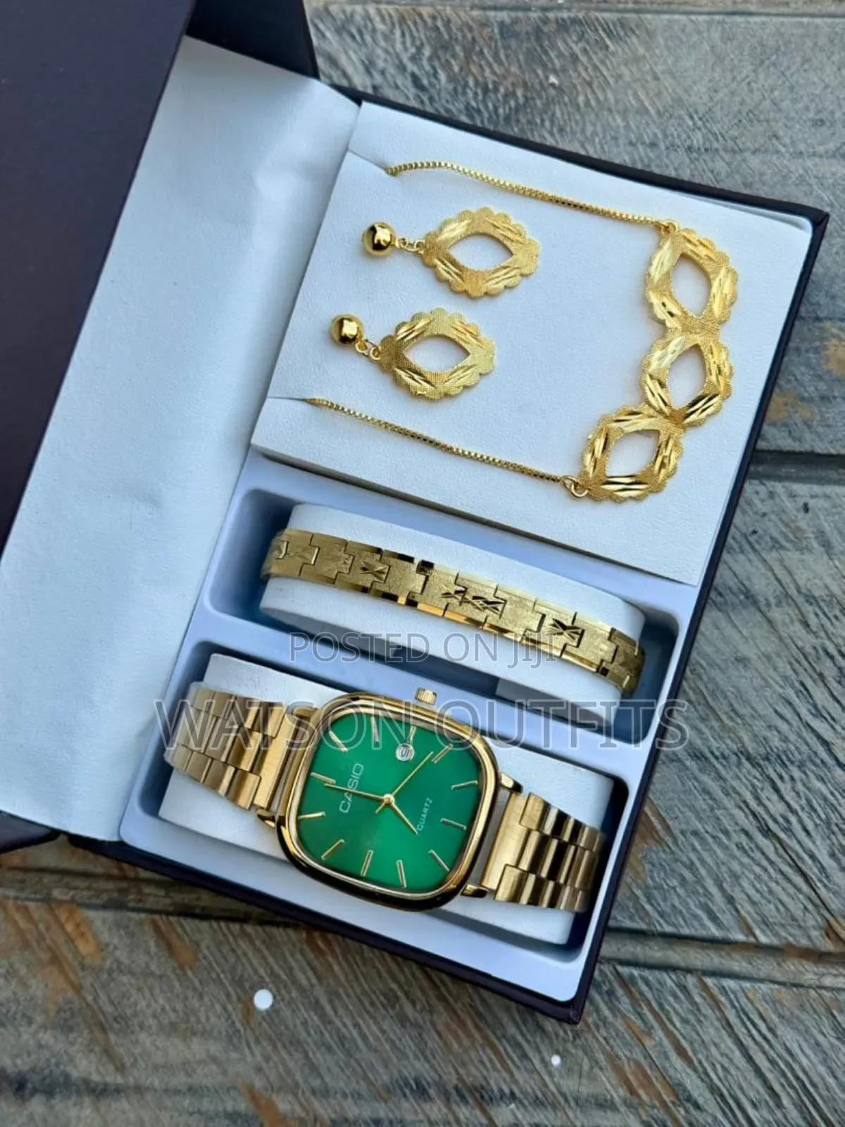 Totally and Completely Exceptional Men's and Women's Watches