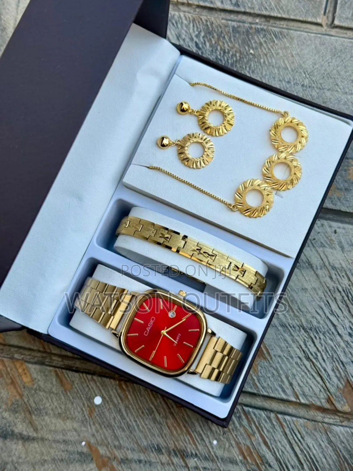 Totally and Completely Exceptional Men's and Women's Watches