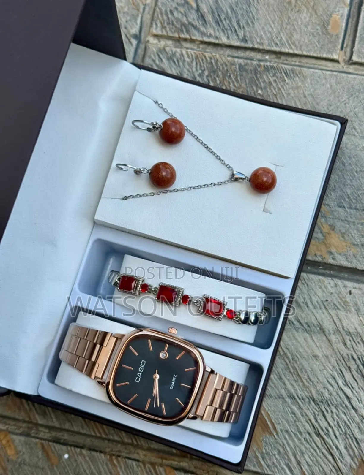 Totally and Completely Exceptional Men's and Women's Watches