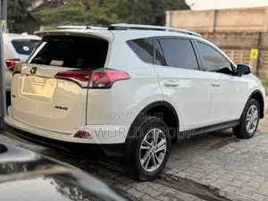 Toyota RAV4 2014 White