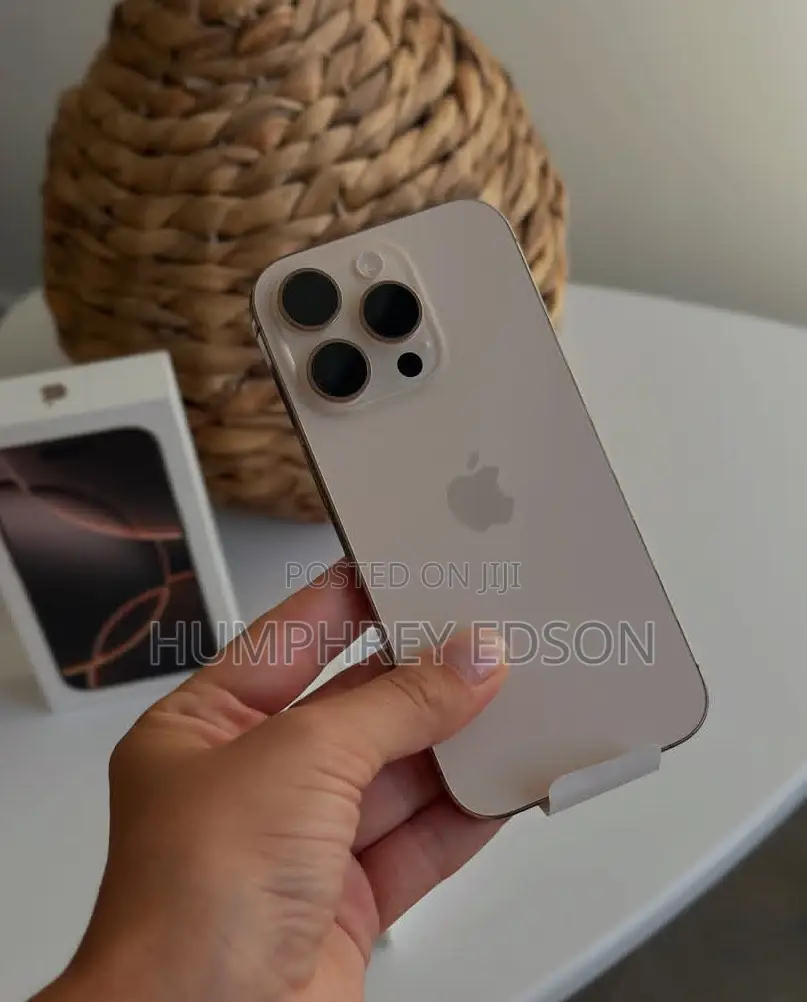 New Apple iPhone 16 Pro 256 GB Gold