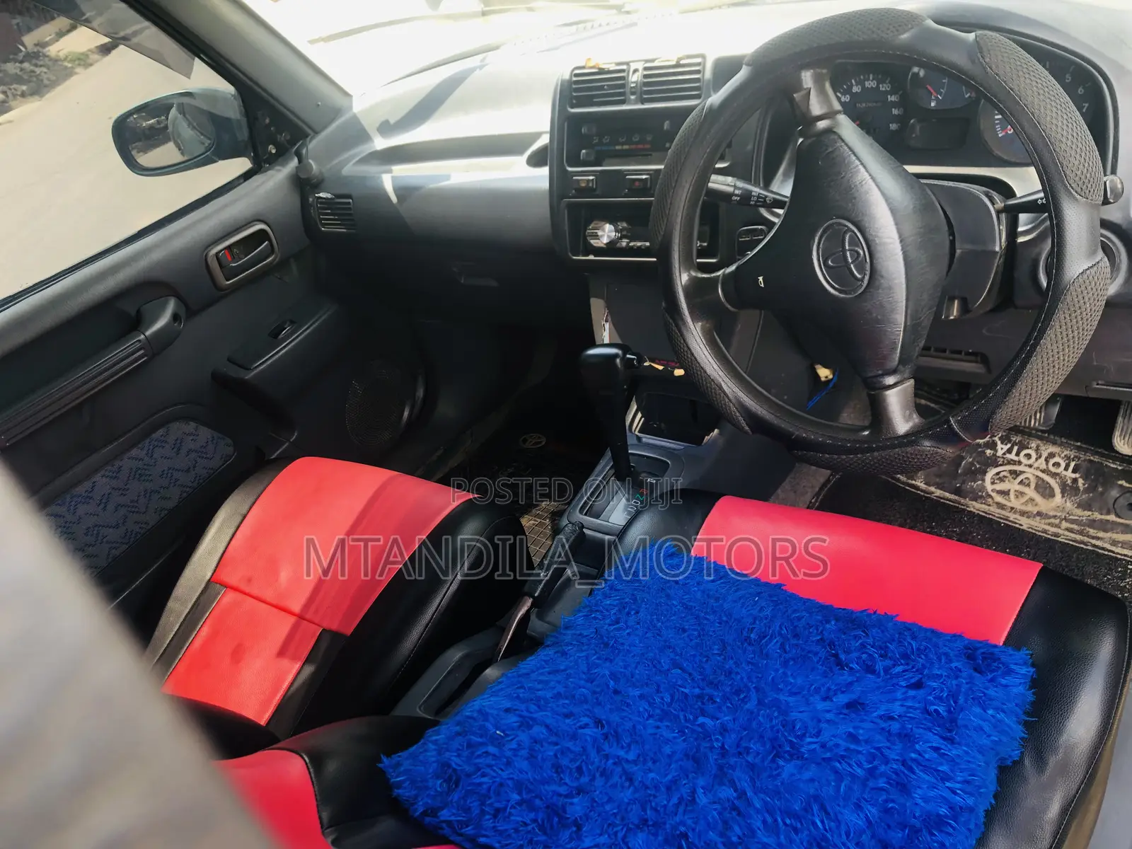 Toyota RAV4 Cabriolet 1998 Blue