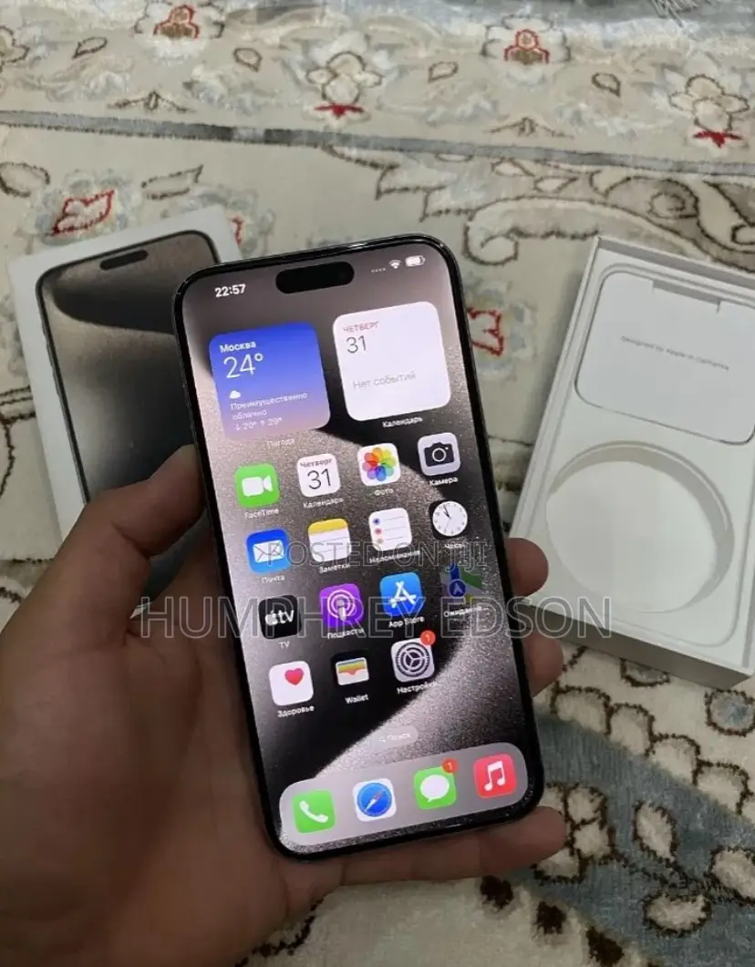 New Apple iPhone 15 Pro Max 256 GB Silver