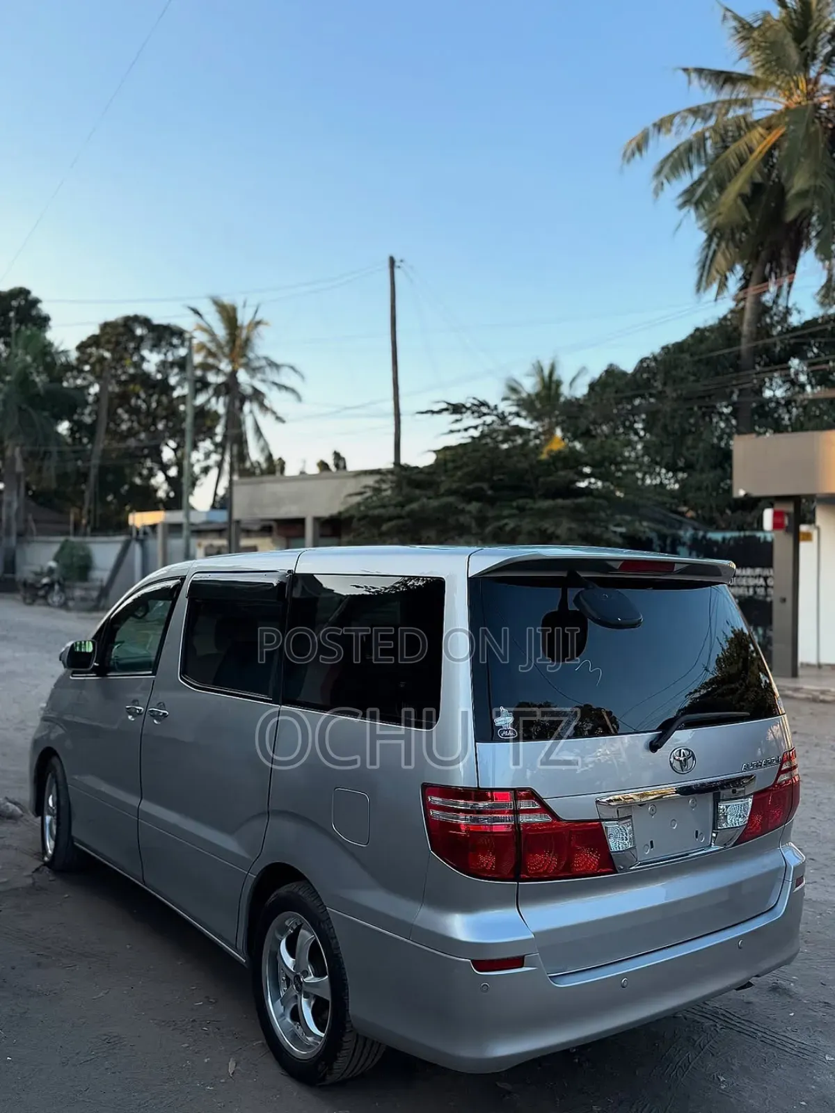 Toyota Alphard 2007 Silver