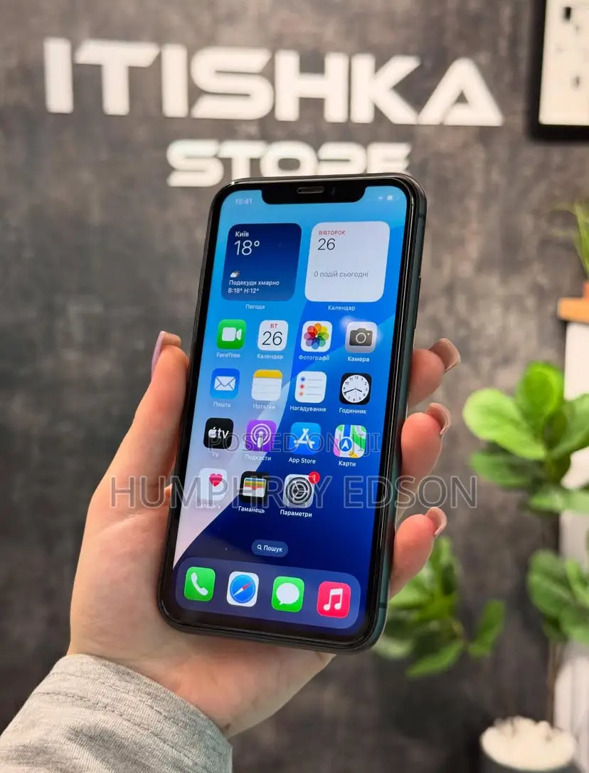 New Apple iPhone 11 128 GB Black