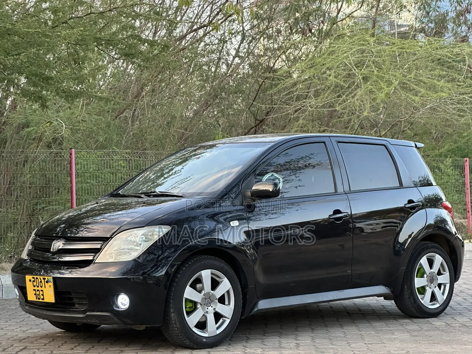 Toyota IST 2003 Black