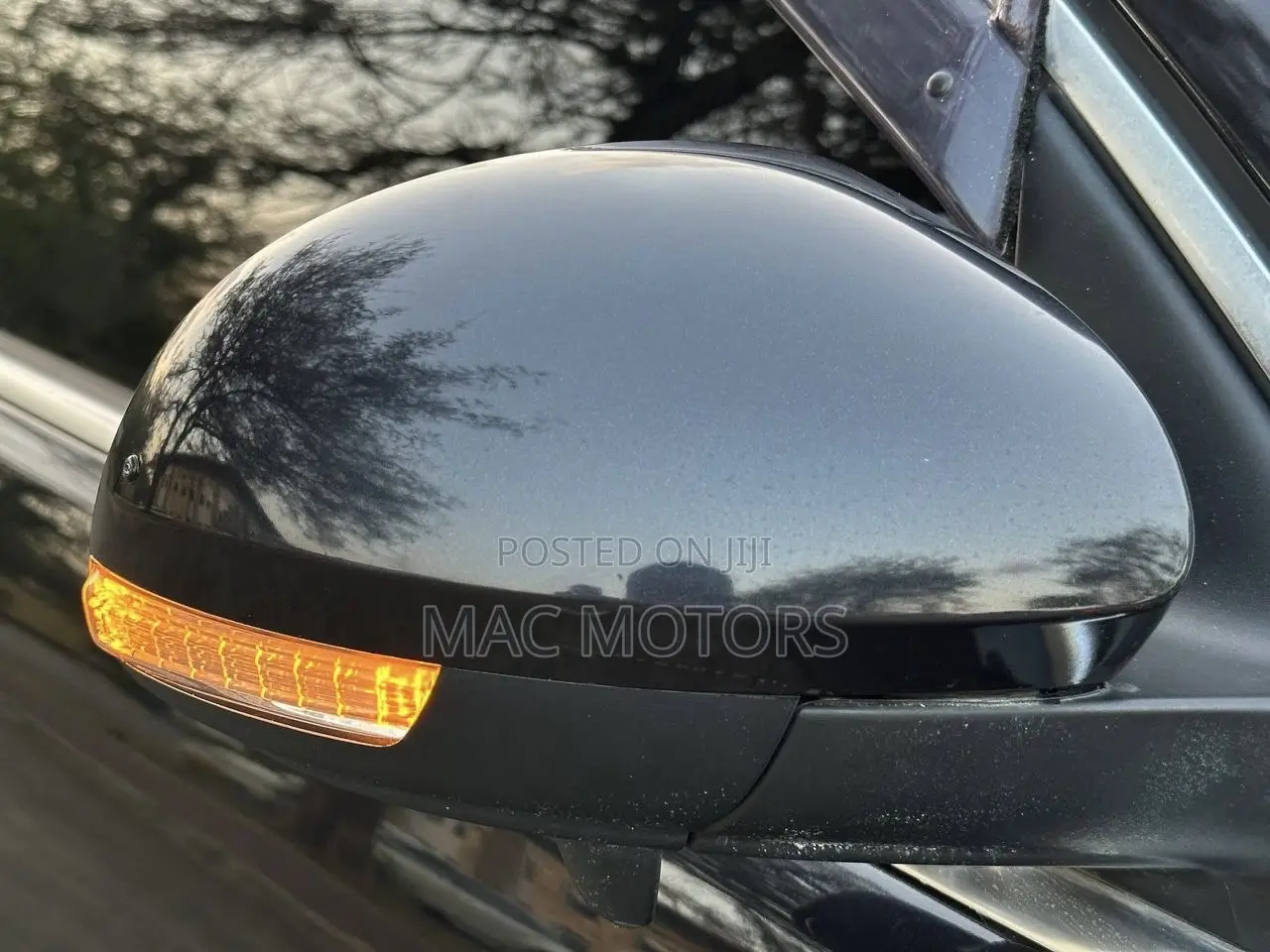 Volkswagen Tiguan 2011 Black