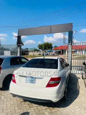 Mercedes-Benz C300 2008 White
