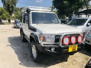 Toyota Land Cruiser Prado 3.0 TD 2011 White