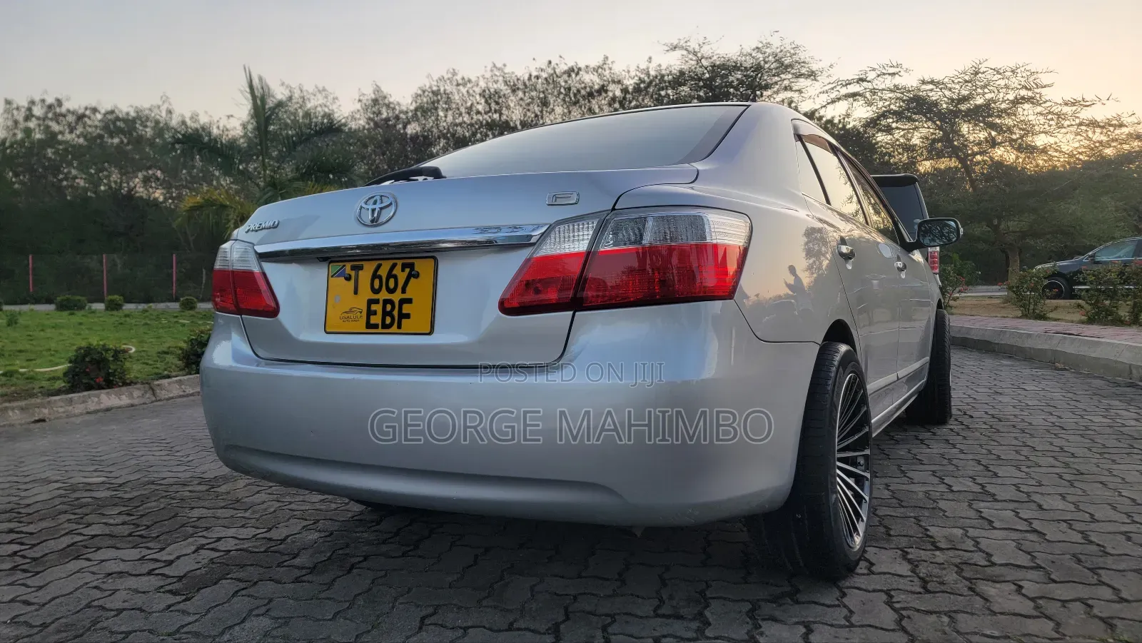 Toyota Premio 2009 Silver