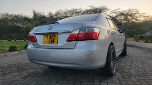 Toyota Premio 2009 Silver
