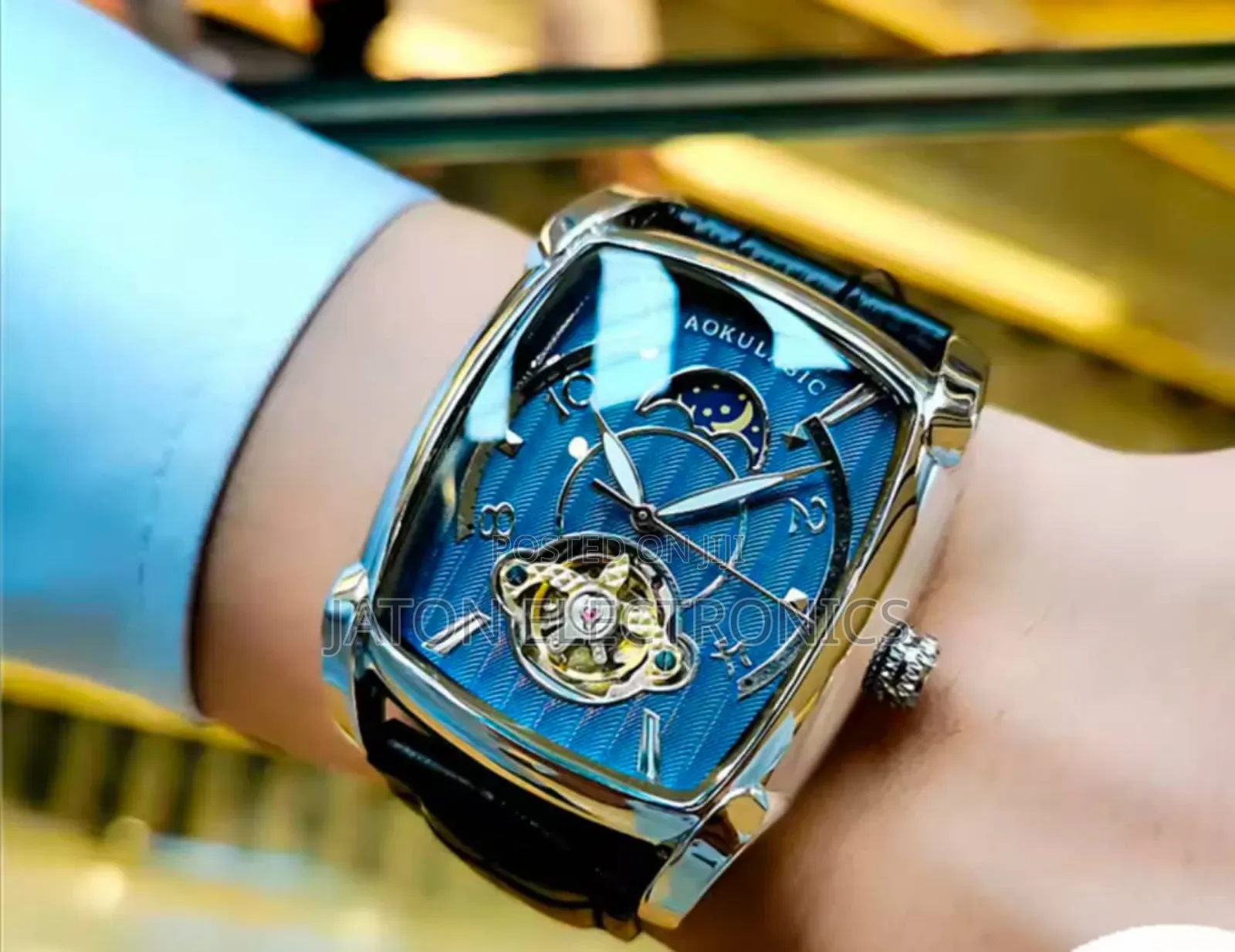 Aokulasic  
Classic Watch
Automatic Movement