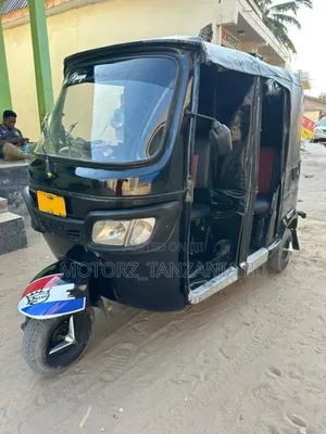 TVS King Cargo 2021 Black