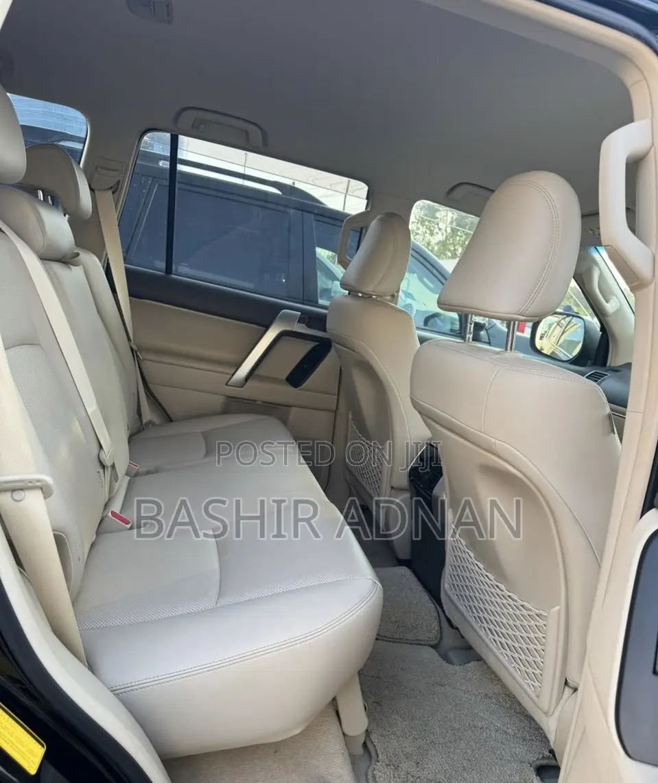 Toyota Land Cruiser Prado 2.8 2018 Black