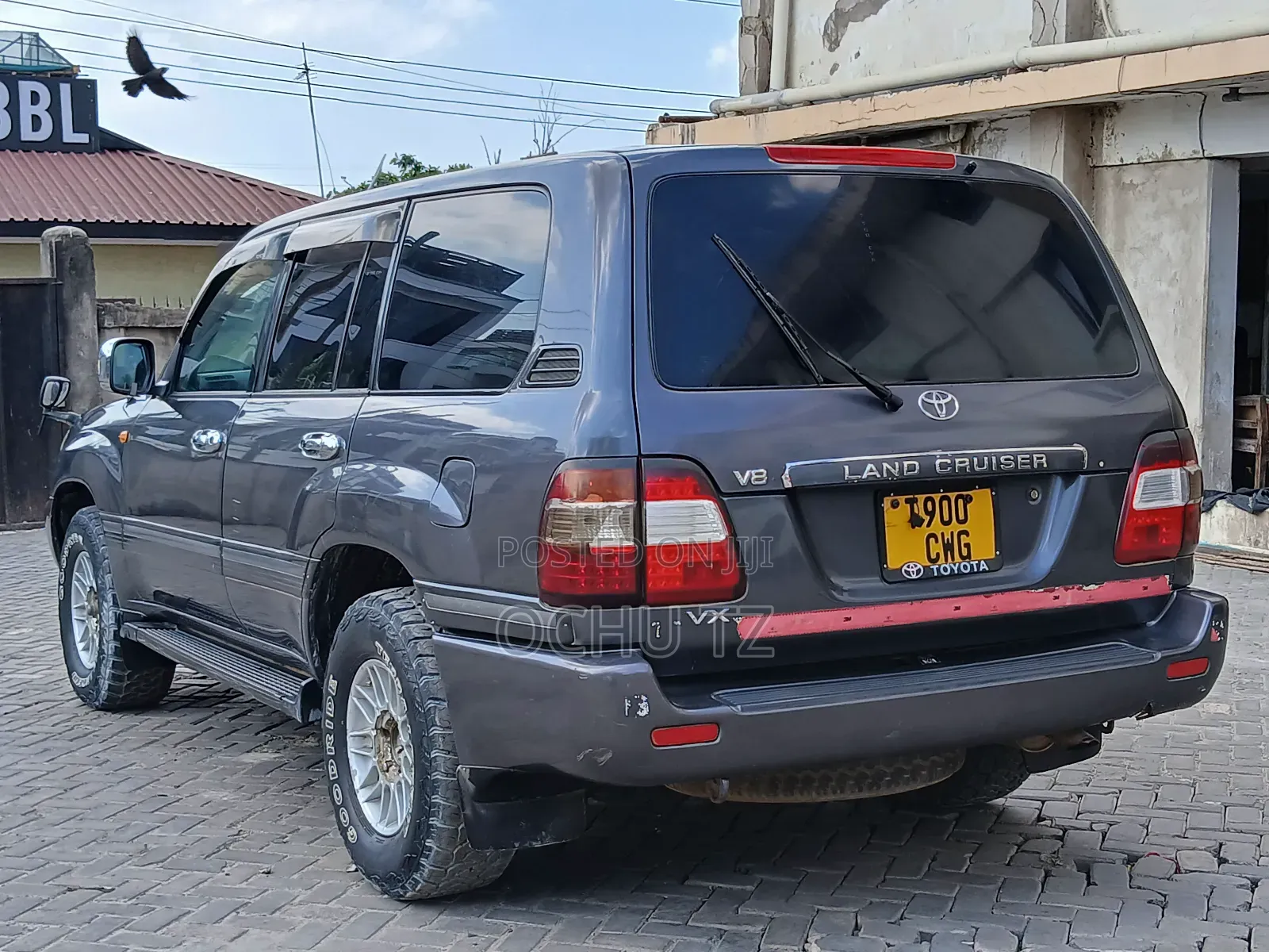 Toyota Land Cruiser 2005 Gray