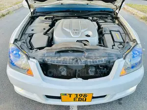 Toyota Crown 2006 Pearl