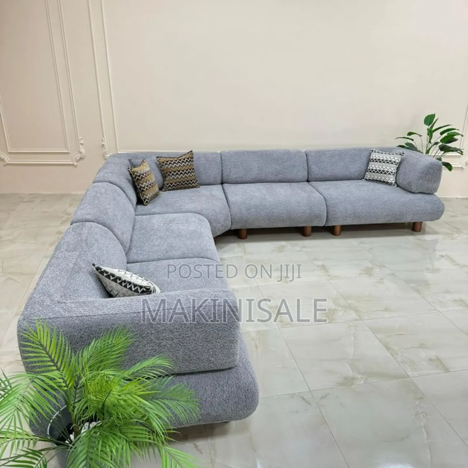 Sofa Set Nzuri Sana