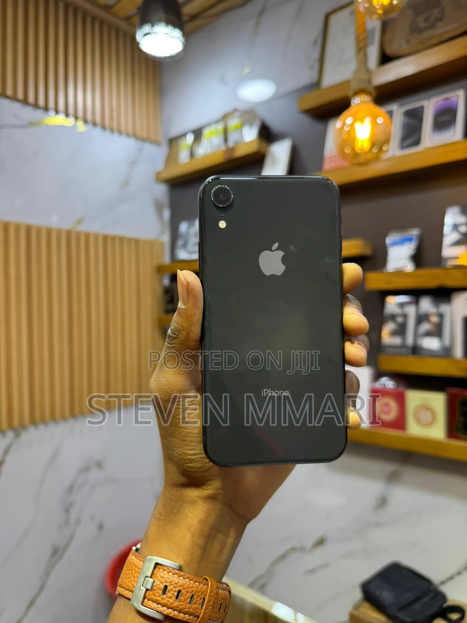 New Apple iPhone XR 128 GB Black