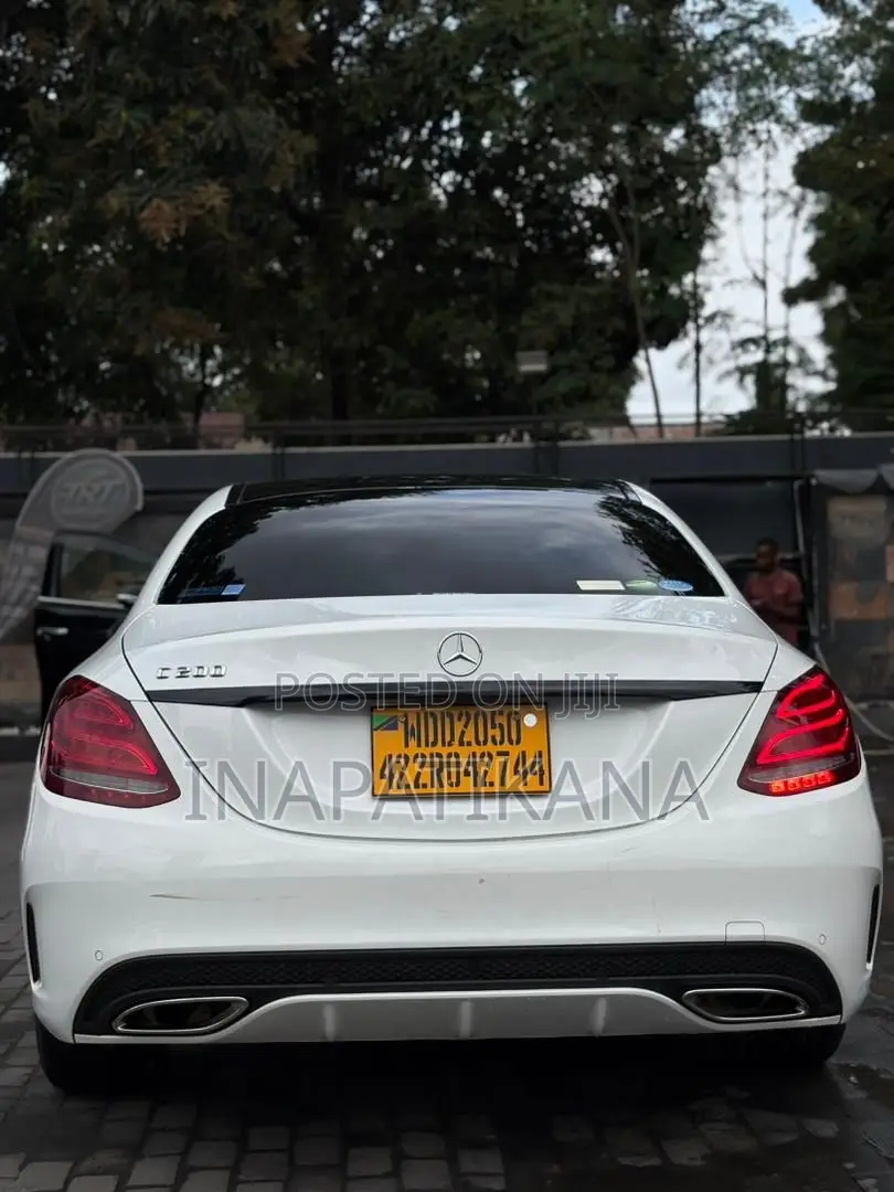 Mercedes-Benz C-Class C 200 (W205) 2015 White