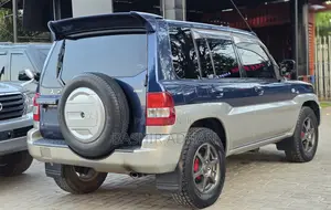 Mitsubishi Pajero 2003 Blue