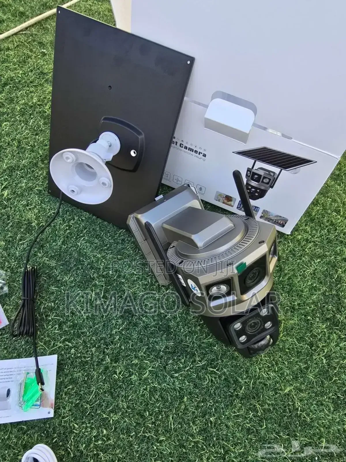 Solar CCTV Dual Lens Track Movements in Your Yard