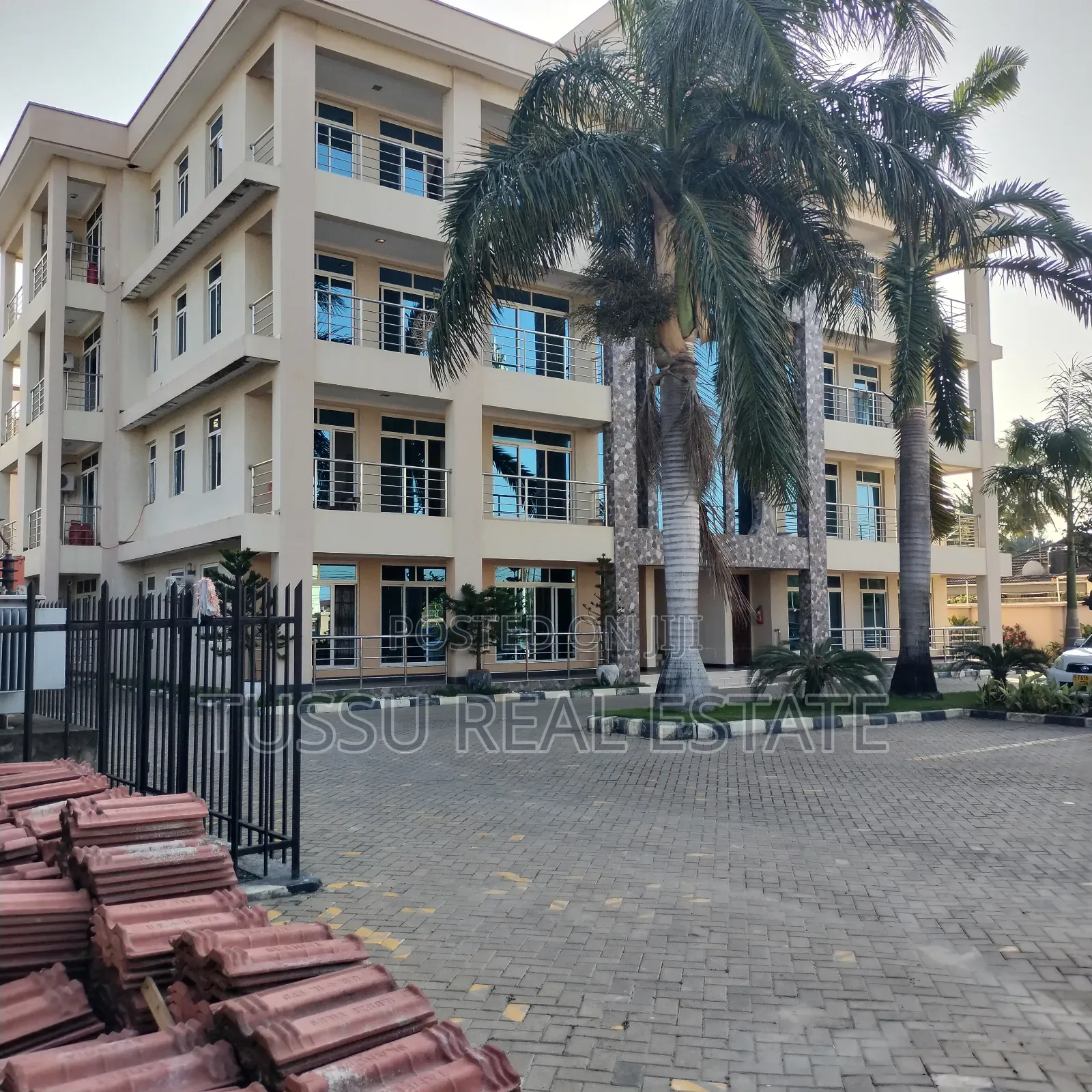 3bdrm Apartment in Mbezi Beach, Kinondoni for sale