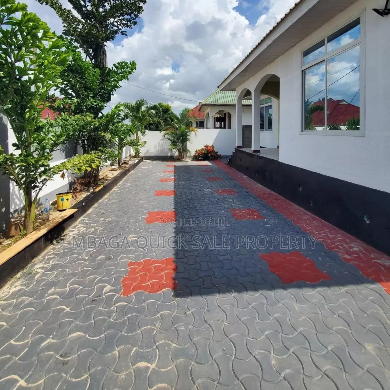 3bdrm House in Kinyerezi Mwisho for sale