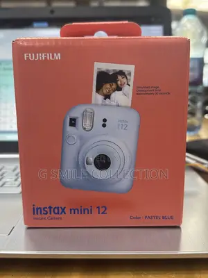 Fujifilm Instax Mini 12 Camera