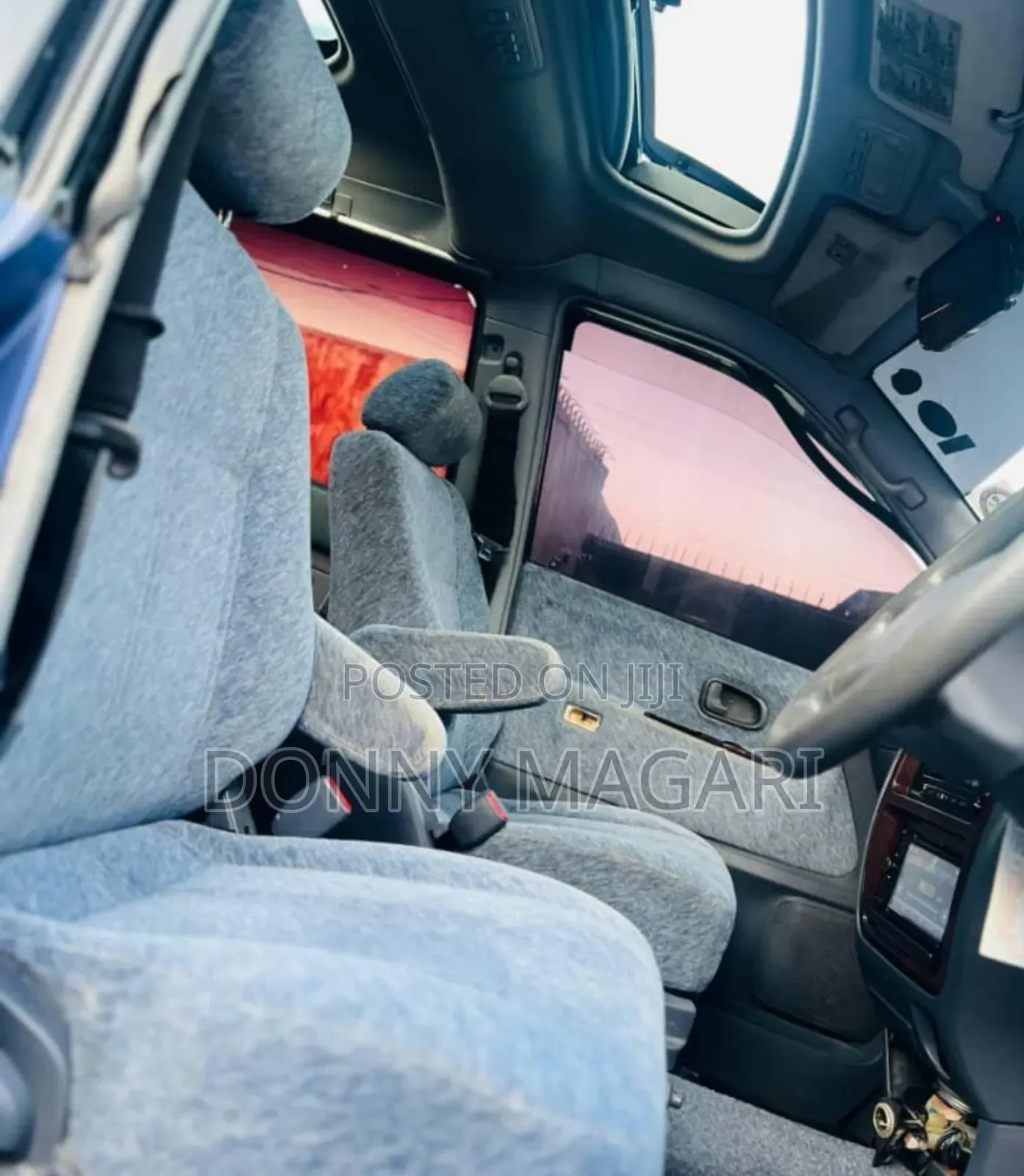 Toyota Noah 2002 Blue