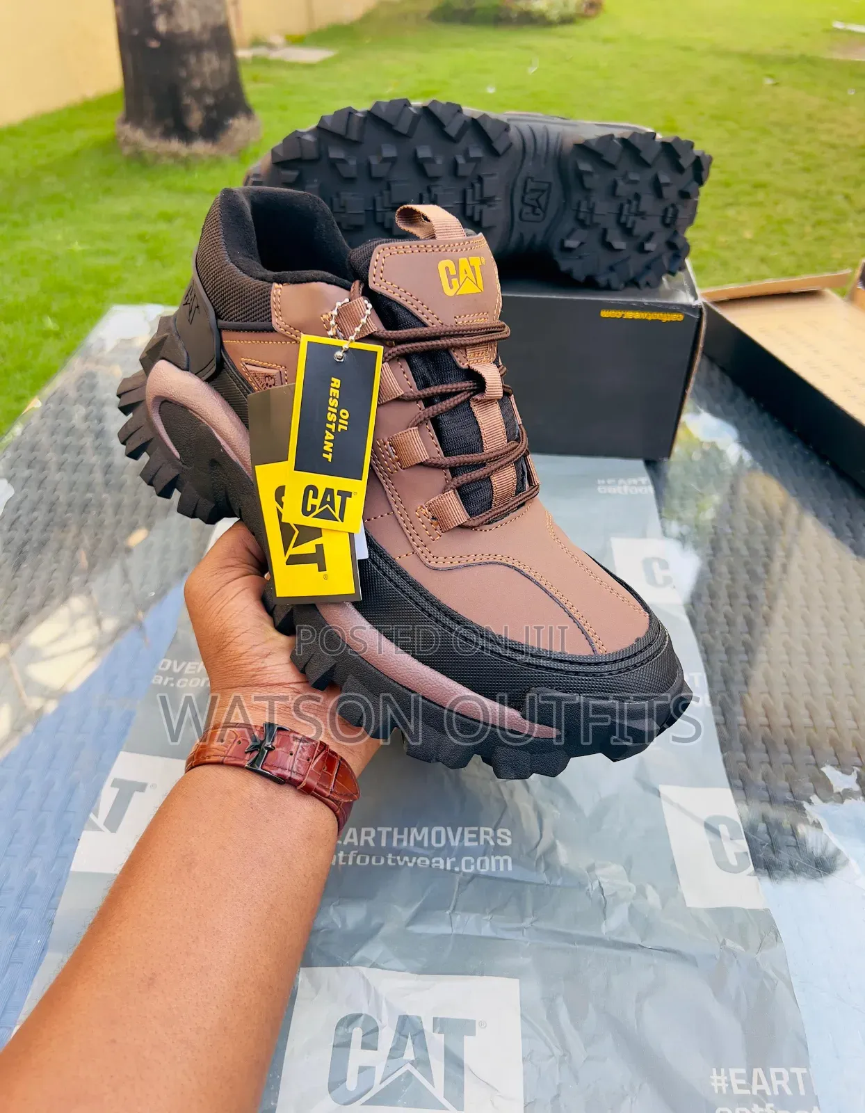 Totally Best Designed Men's Shoes With Special Low Cut